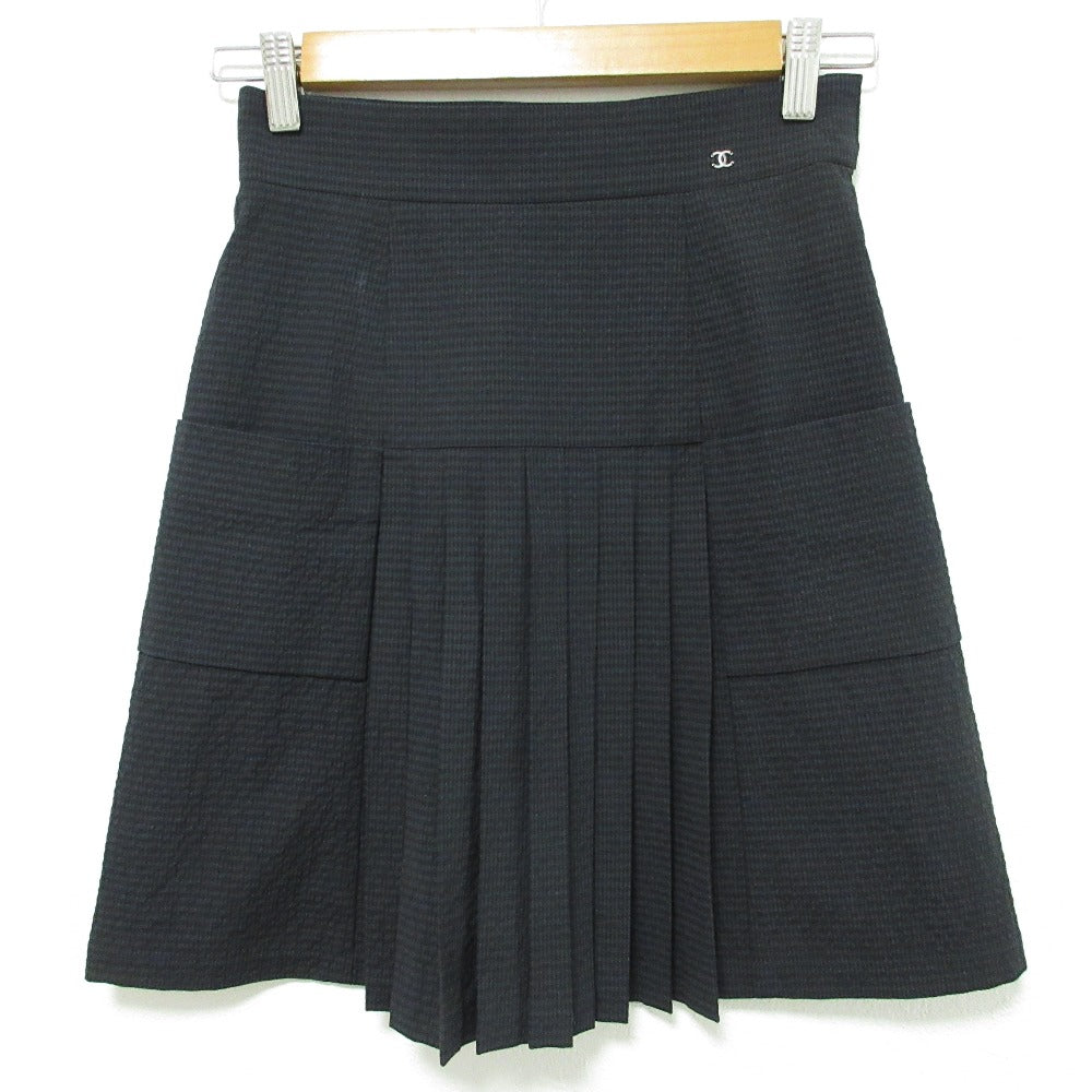 Chanel Coco Mark Seersucker Pleated Skirt