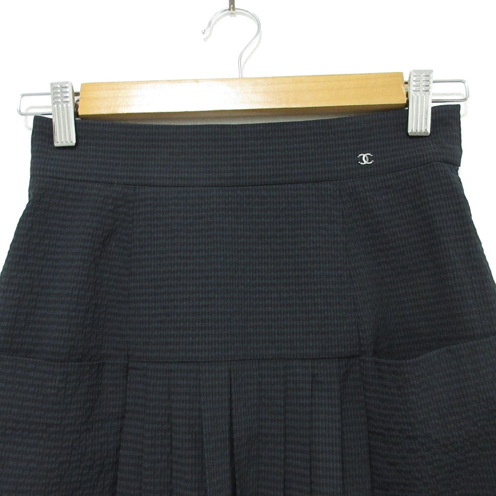 Chanel Coco Mark Seersucker Pleated Skirt