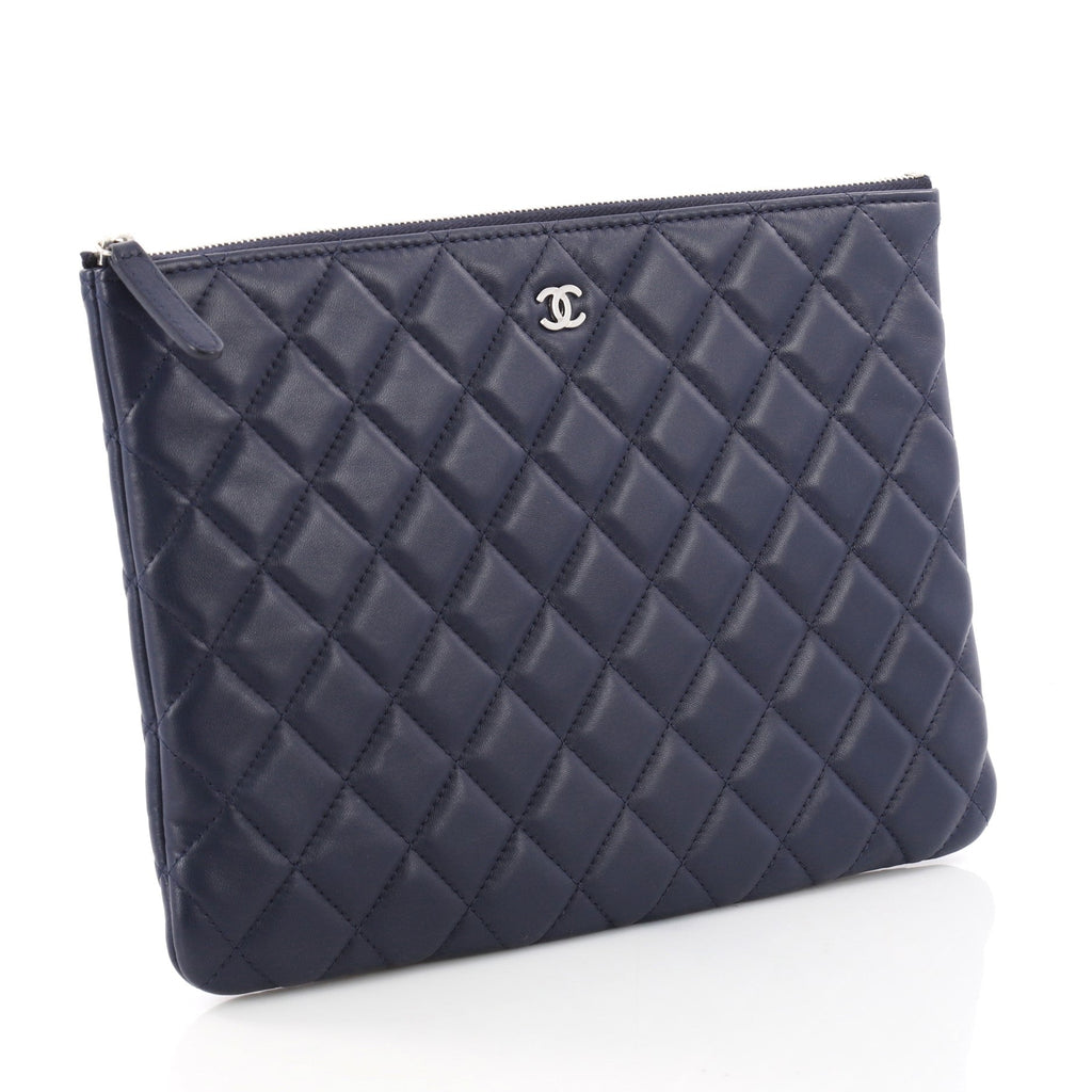 O Case Clutch Quilted Lambskin Medium