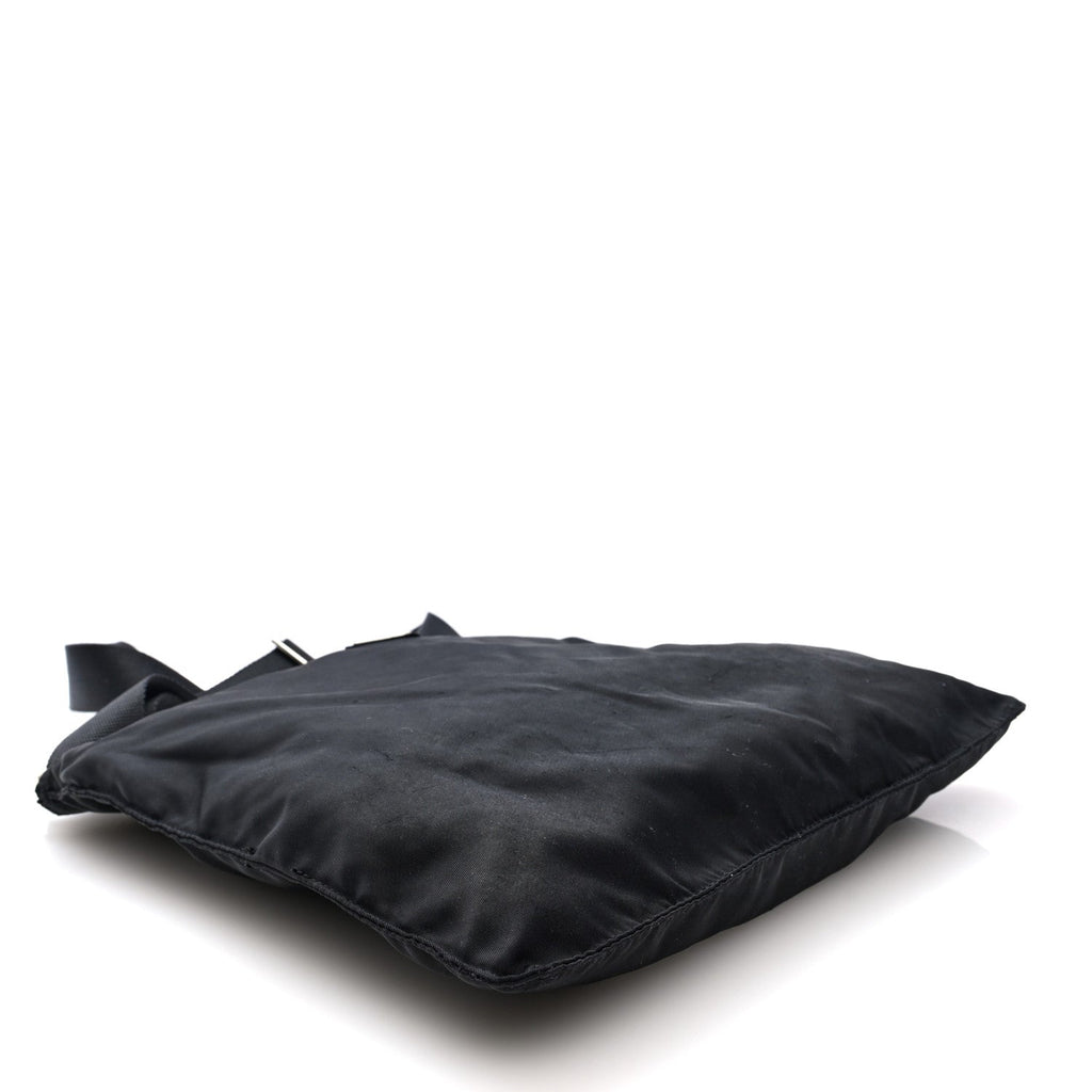 Nylon Vela Flat Messenger Bag Black