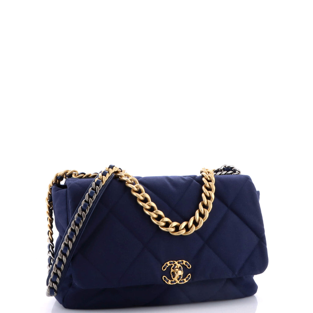 19 Flap Bag Quilted Canvas Maxi