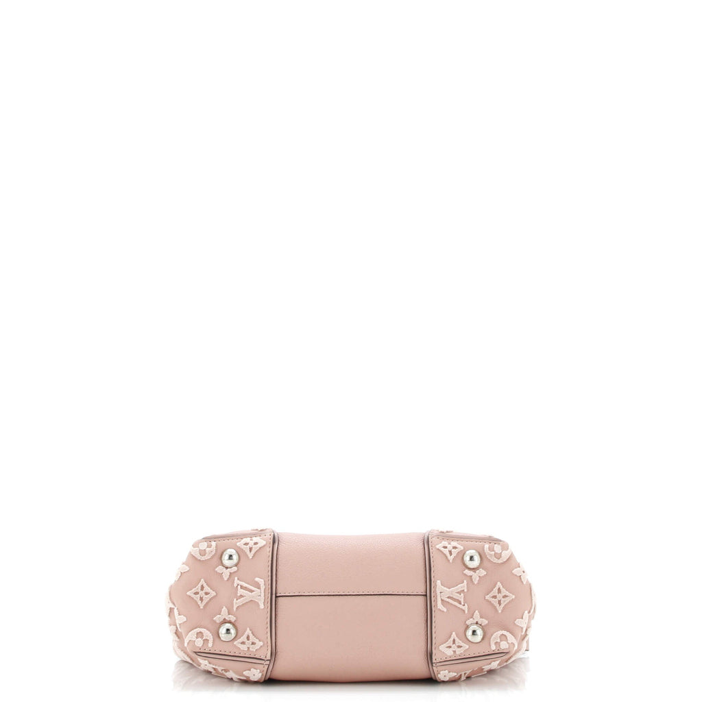 W Tote Veau Cachemire Calfskin BB