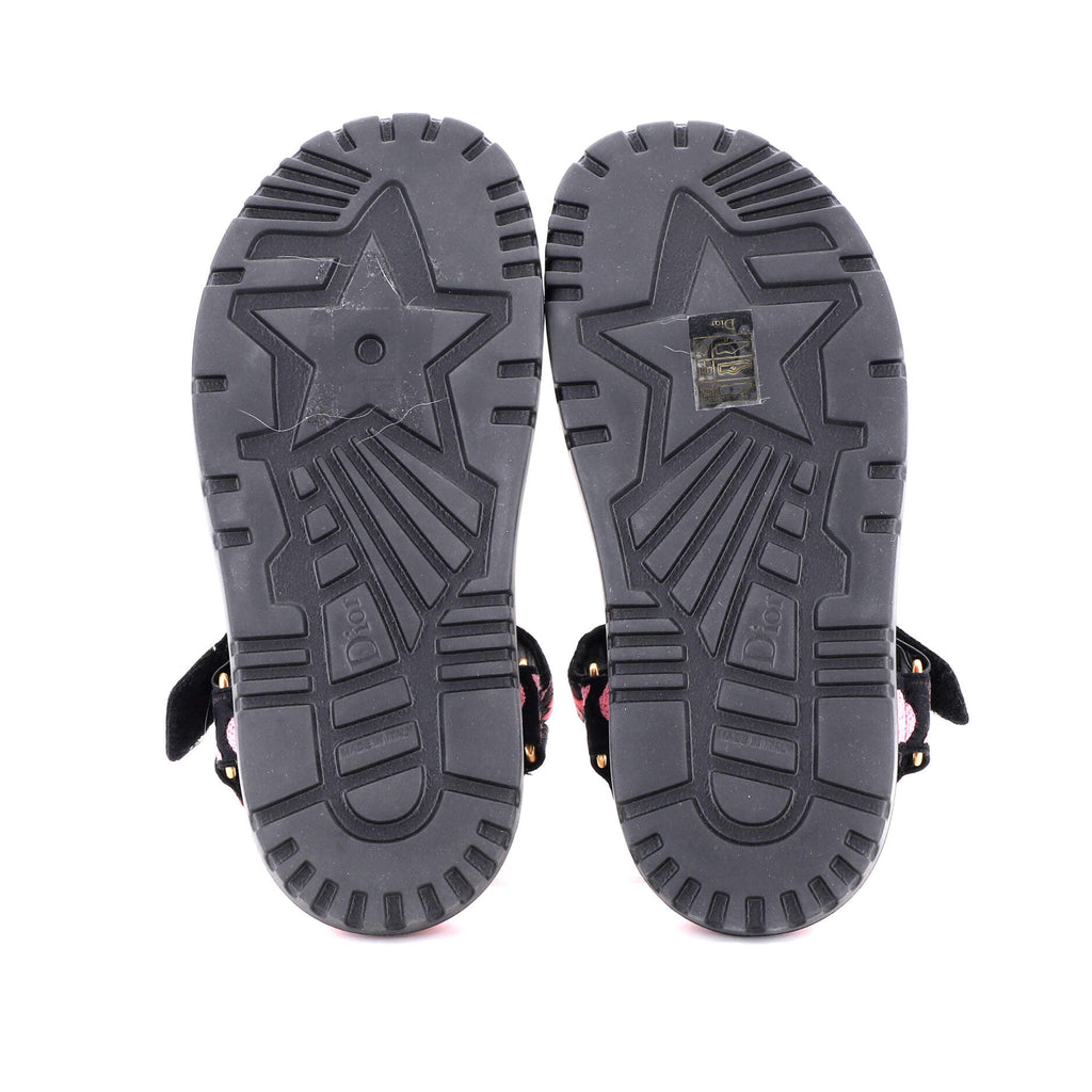 Women's D-Wave Sandals Leather with Embroidered Canvas