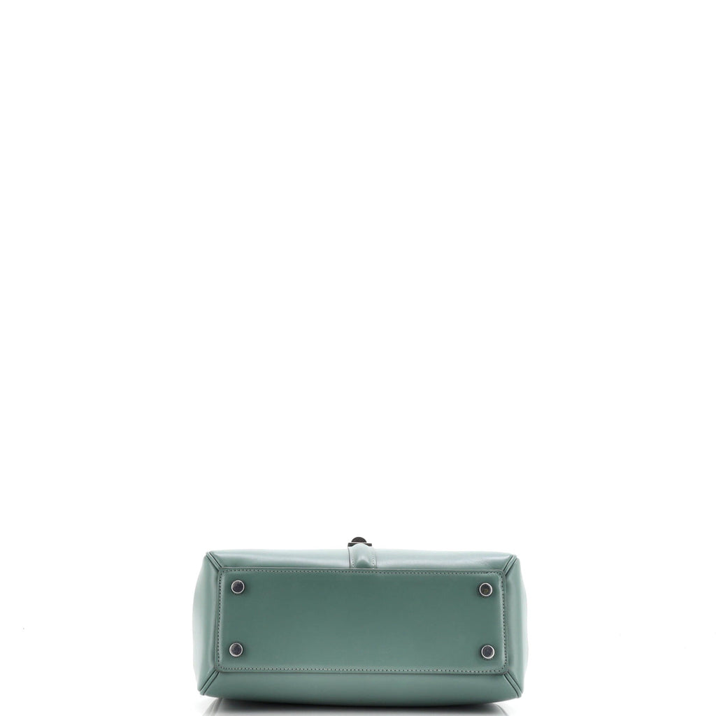 16 Top Handle Bag Smooth Calfskin Small