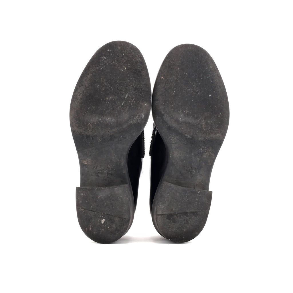 Women's Triangle Logo Loafers Spazzolato Leather