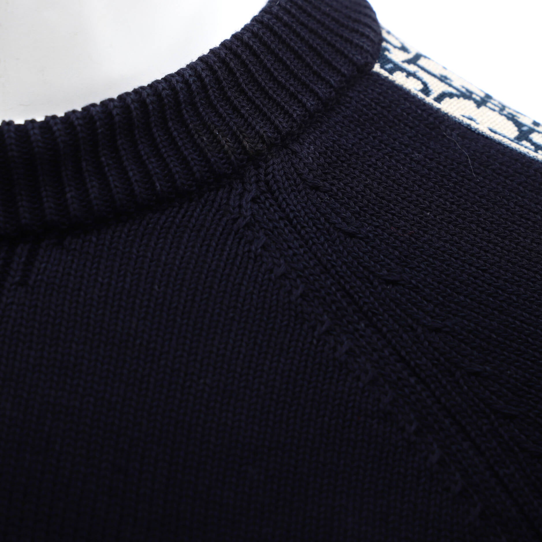 Men's Oblique Trim Crewneck Sweater Cotton