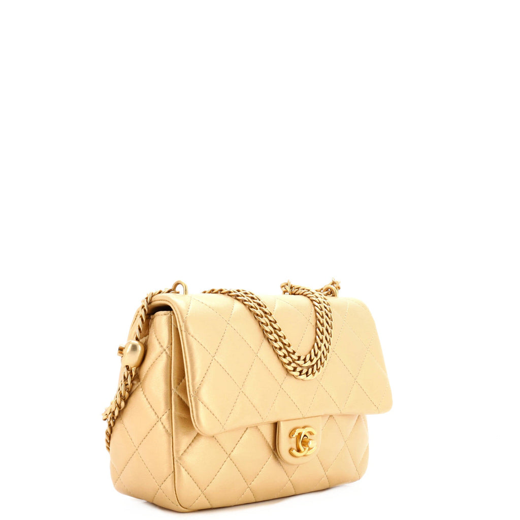Sweet Heart Chain Flap Bag Quilted Lambskin Medium