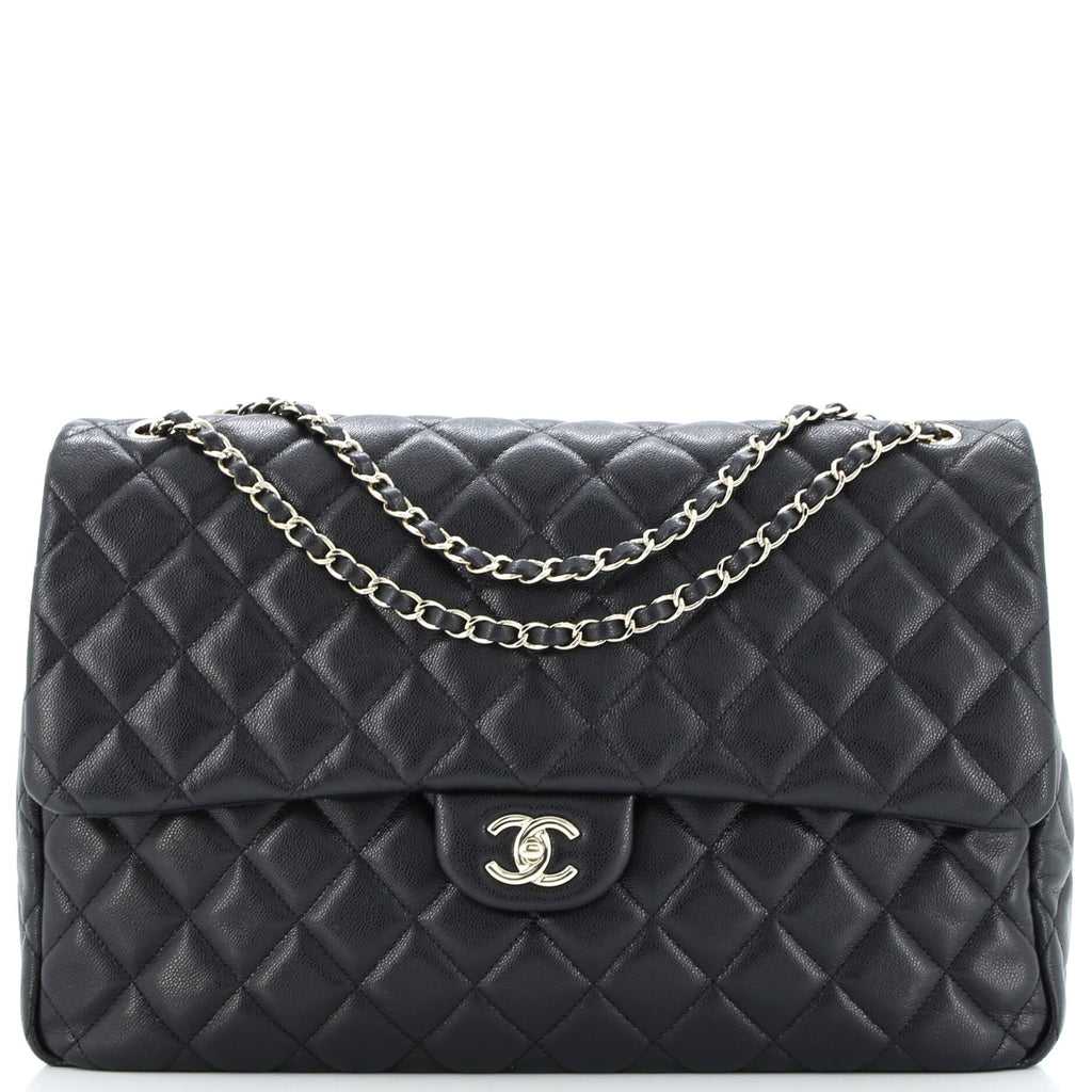 XXL Travel Flap Bag Quilted Caviar Small