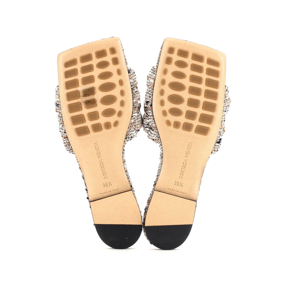 Women's The Padded Flat Sandals Quilted Boucle