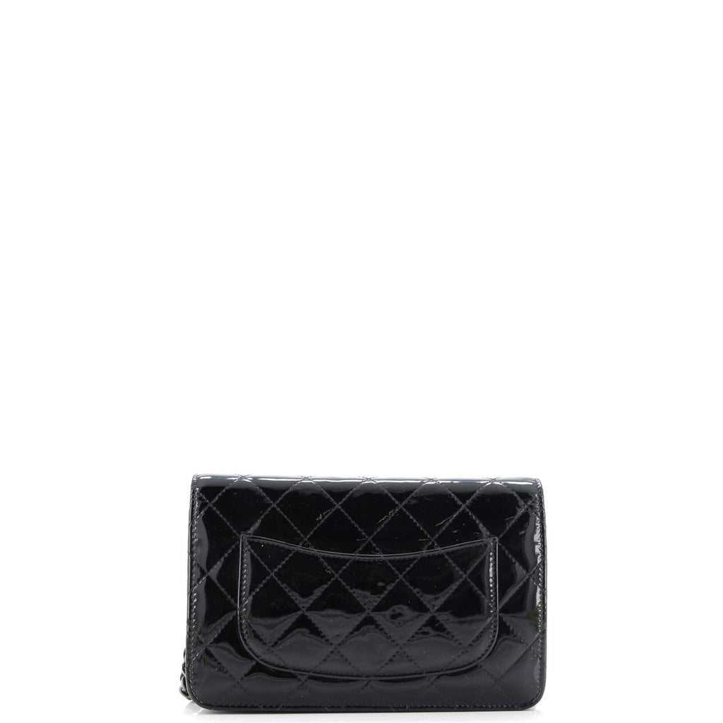 Wallet on Chain Quilted Patent