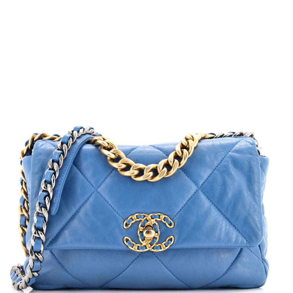 19 Flap Bag Quilted Leather Medium
