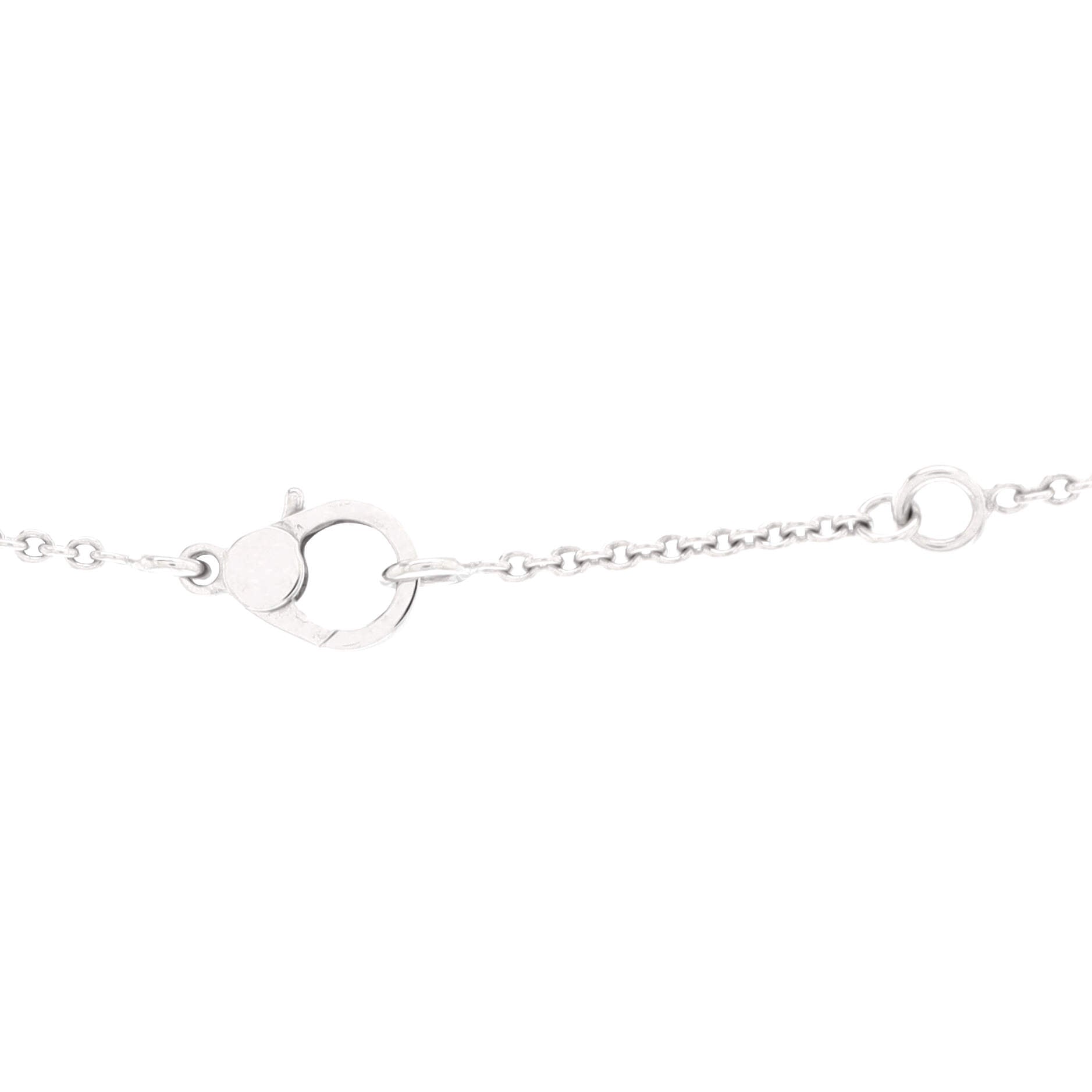 Finesse Pendant Necklace 18K White Gold and Diamonds