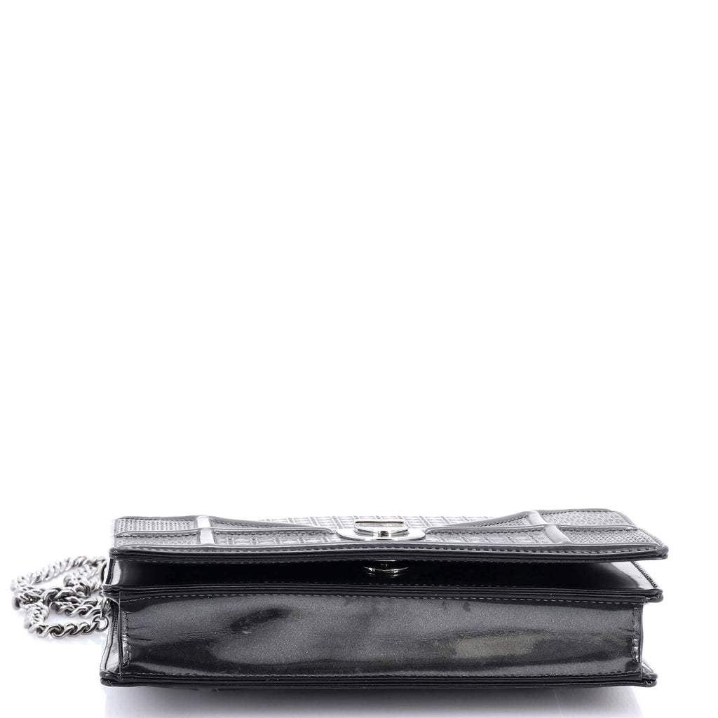 Diorama Wallet on Chain Cannage Embossed Calfskin