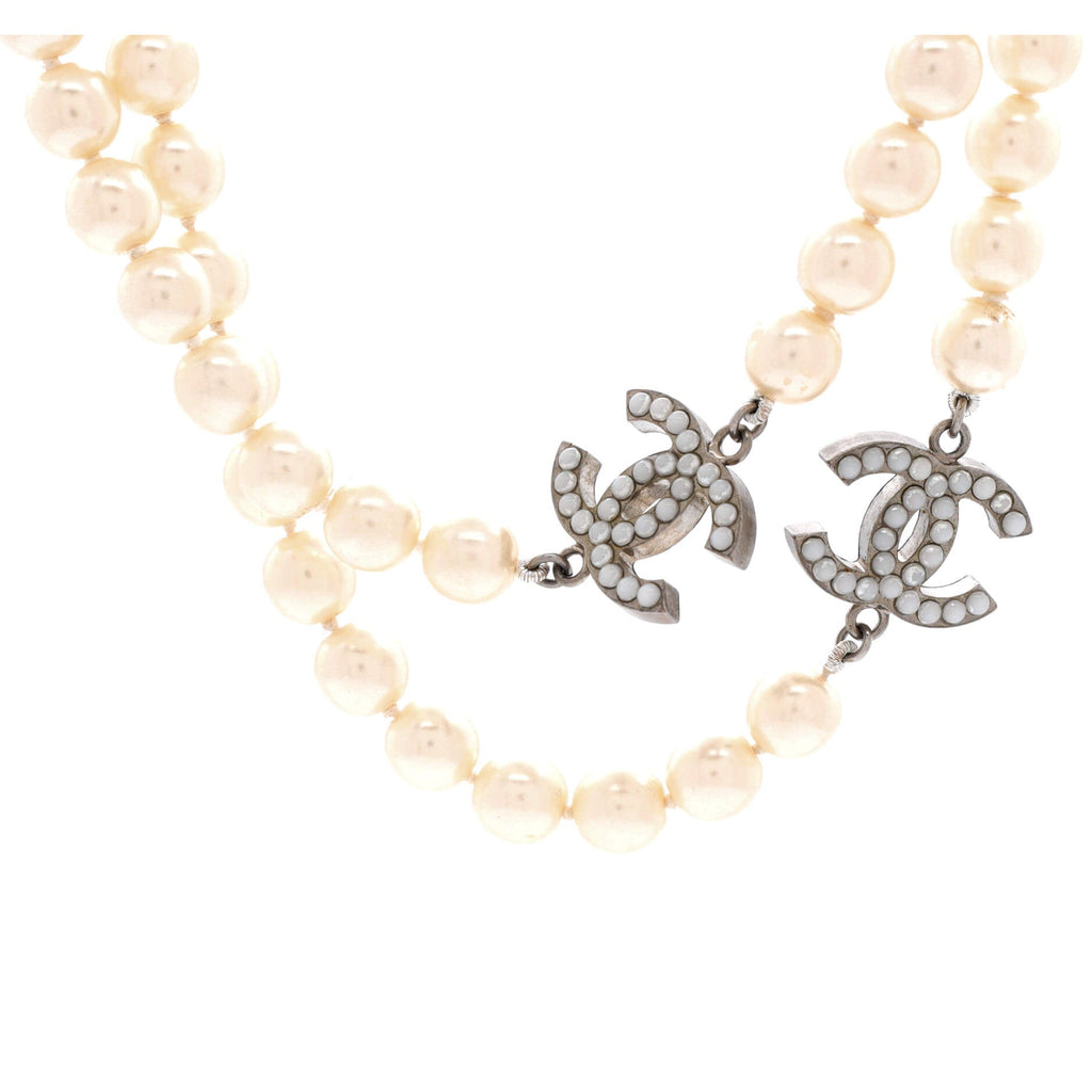 CC Station Long Necklace Metal with Faux Pearls