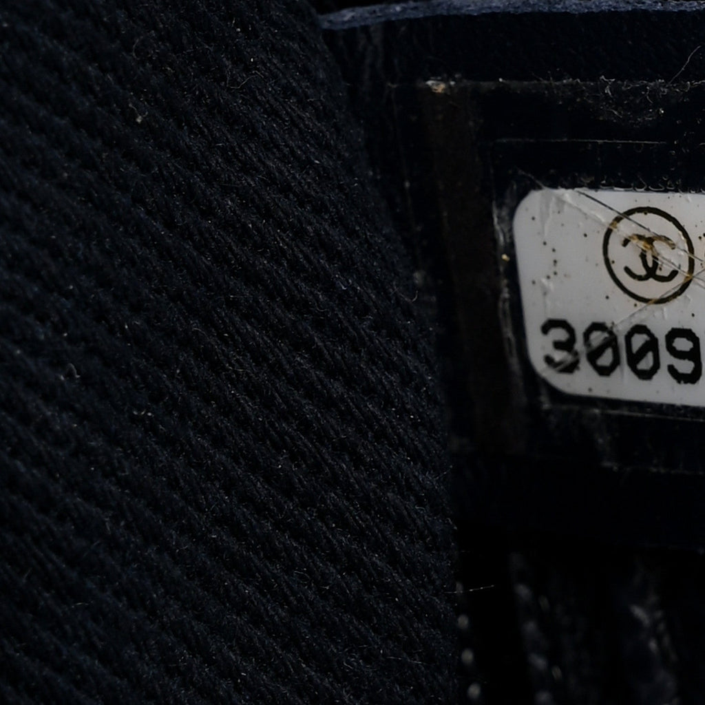 Caviar Quilted Small Coco Handle Flap Navy