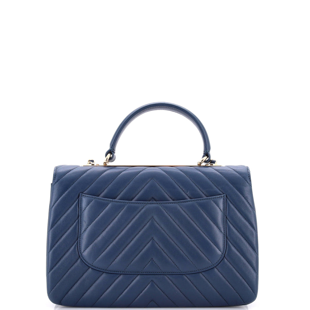 Trendy CC Top Handle Bag Chevron Lambskin Medium