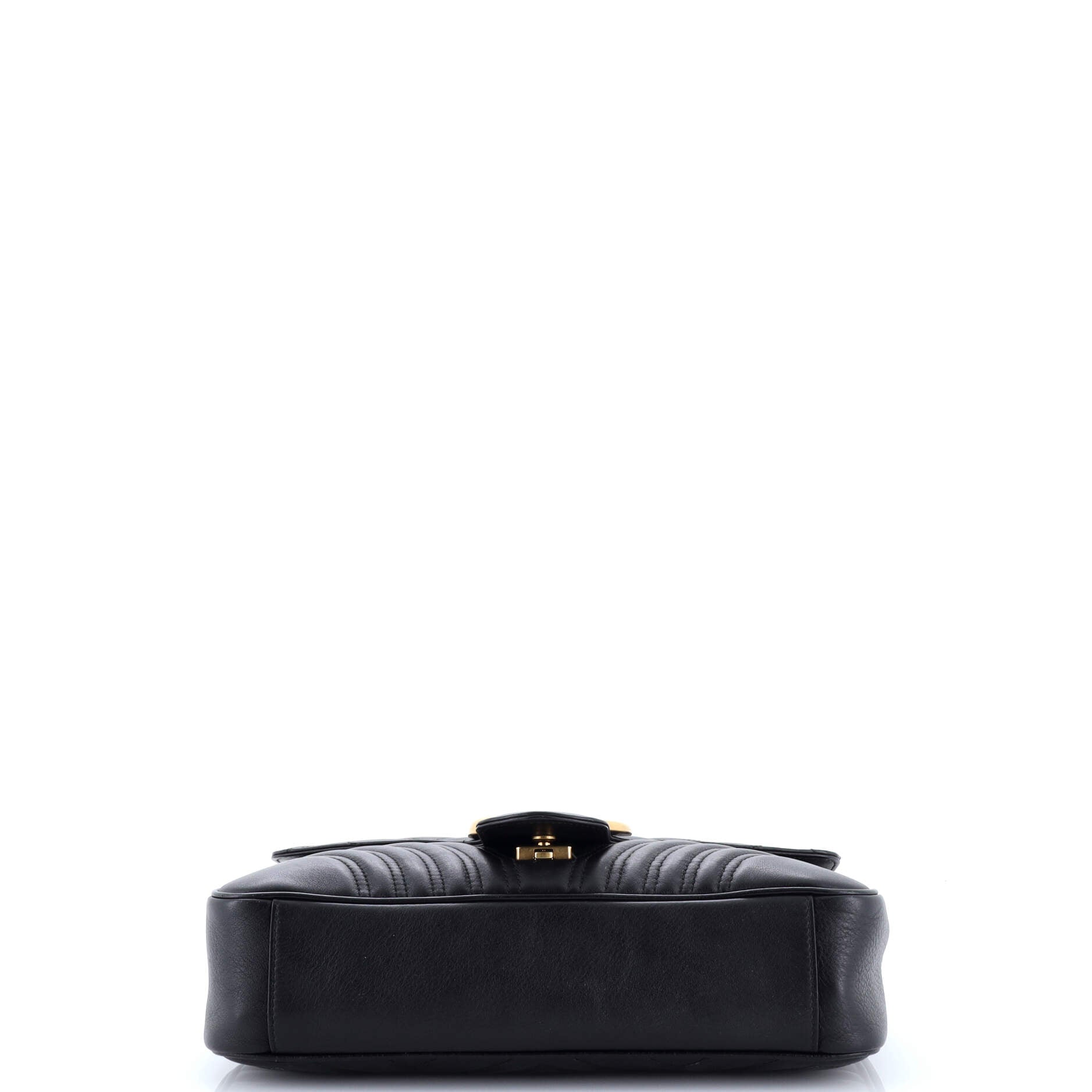 GG Marmont Flap Bag Matelasse Leather Medium
