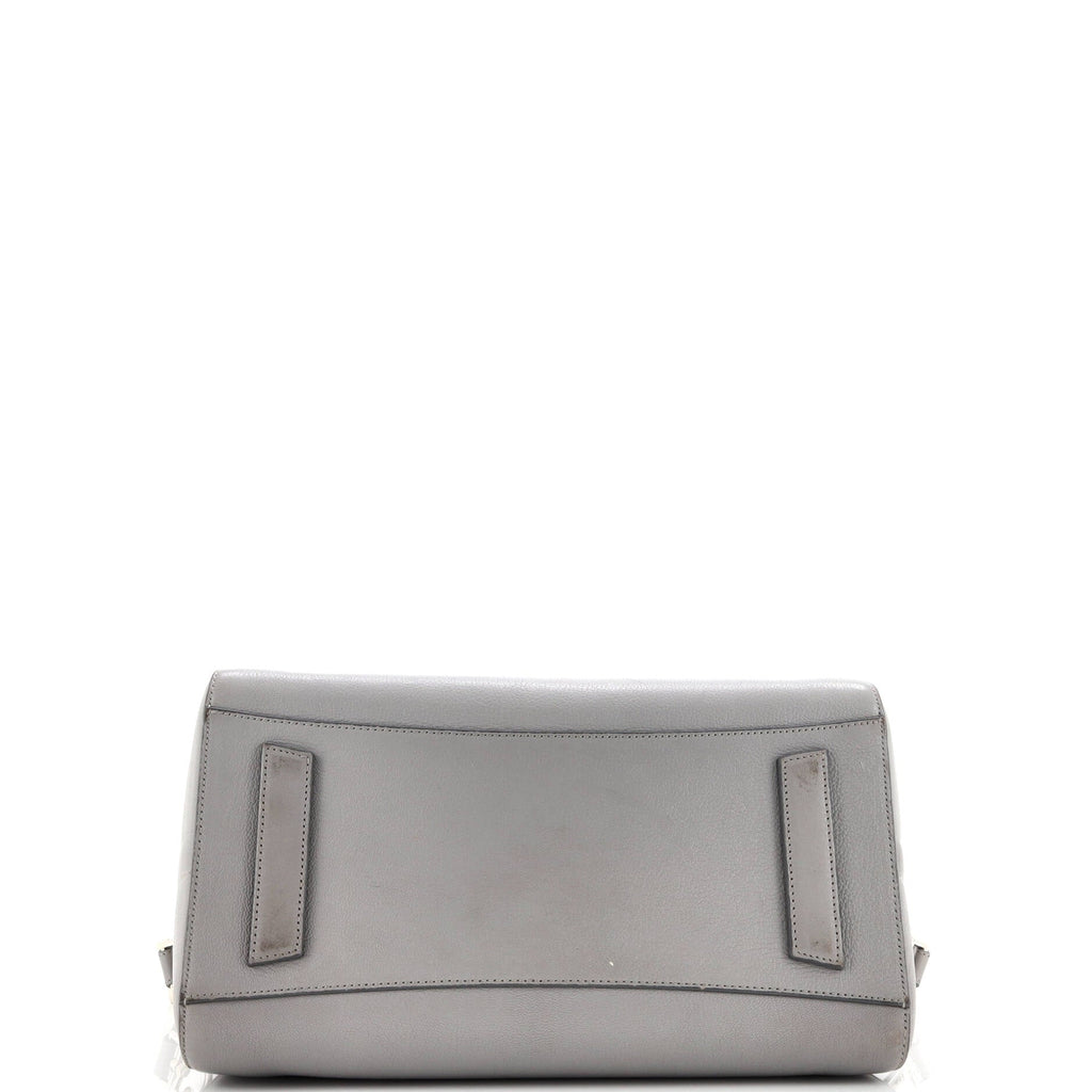 Antigona Bag Leather Medium