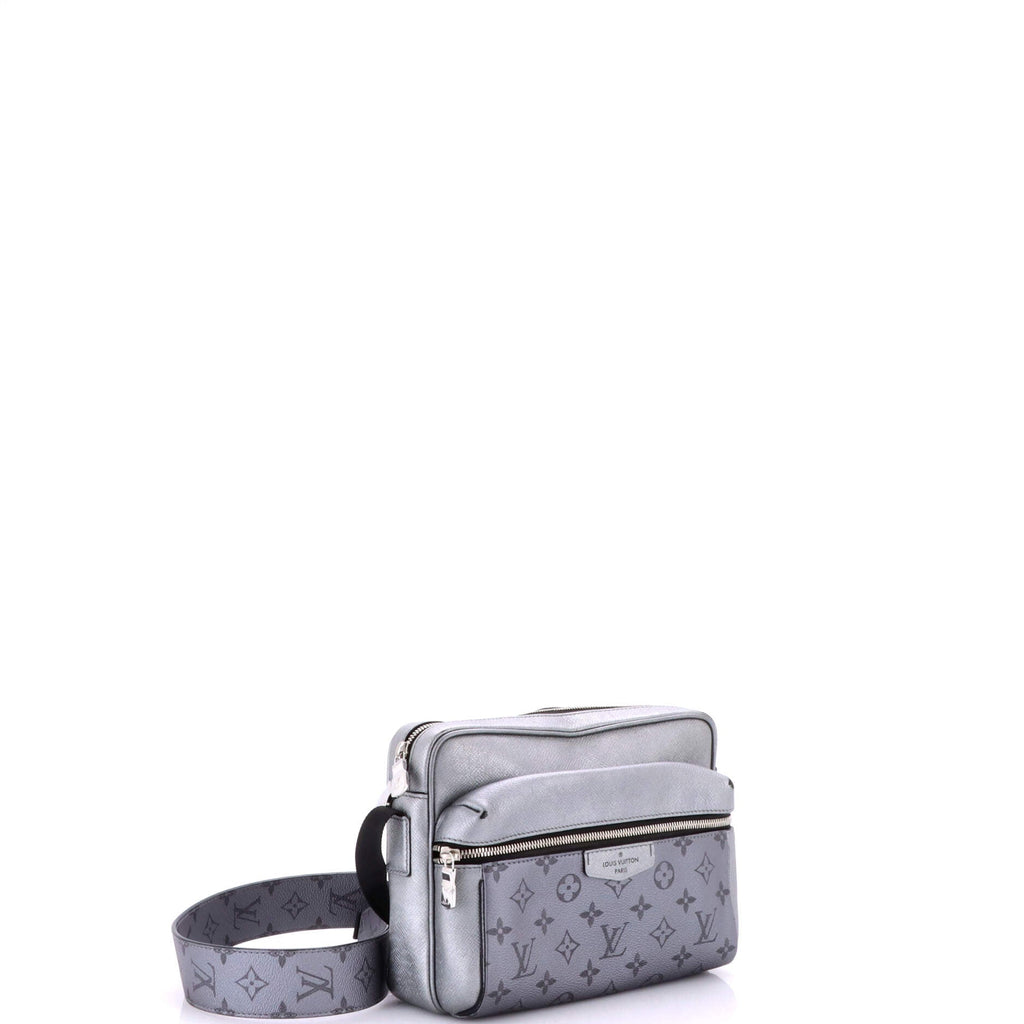 Outdoor Messenger Bag Monogram Taigarama