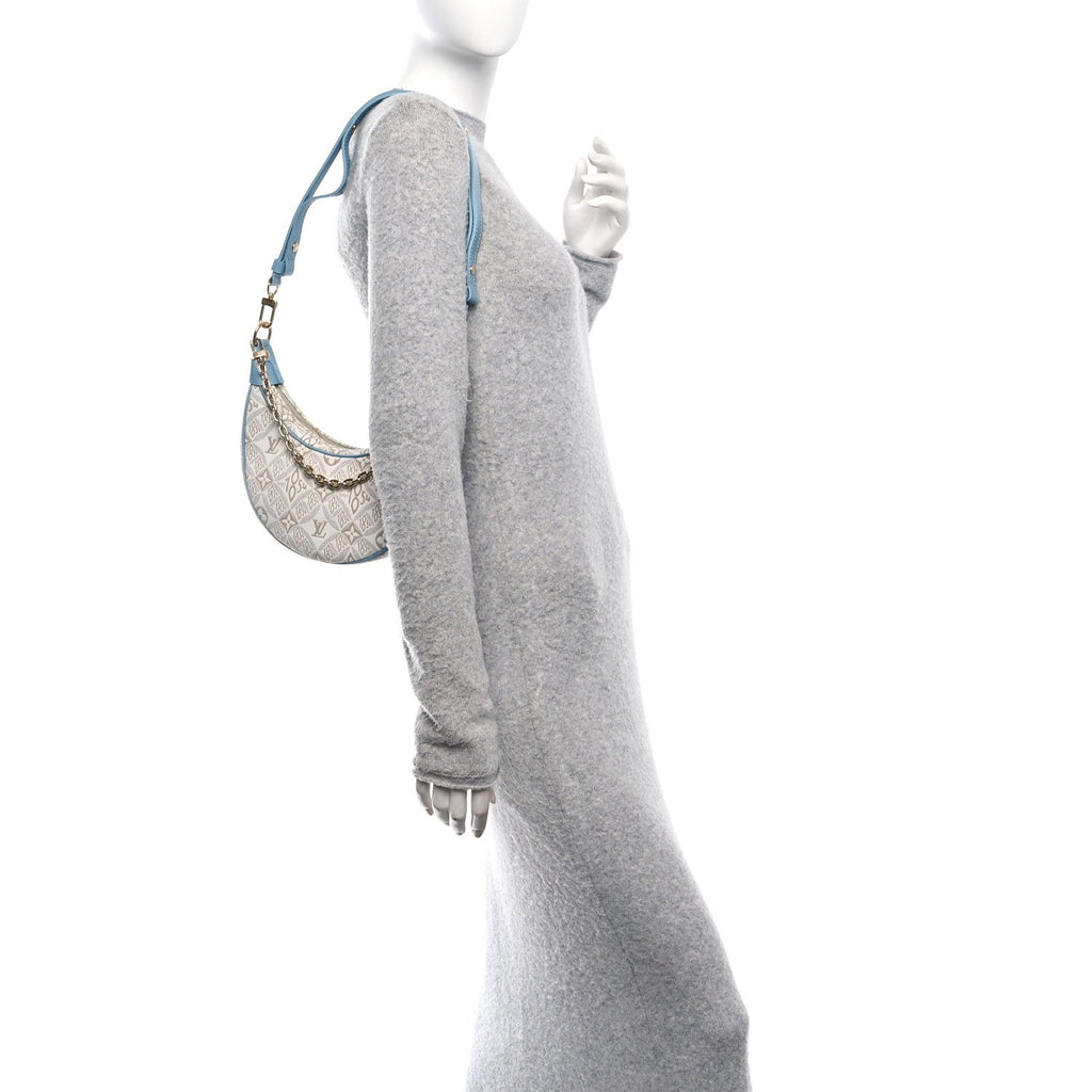 Jacquard Since 1854 Loop White Blue