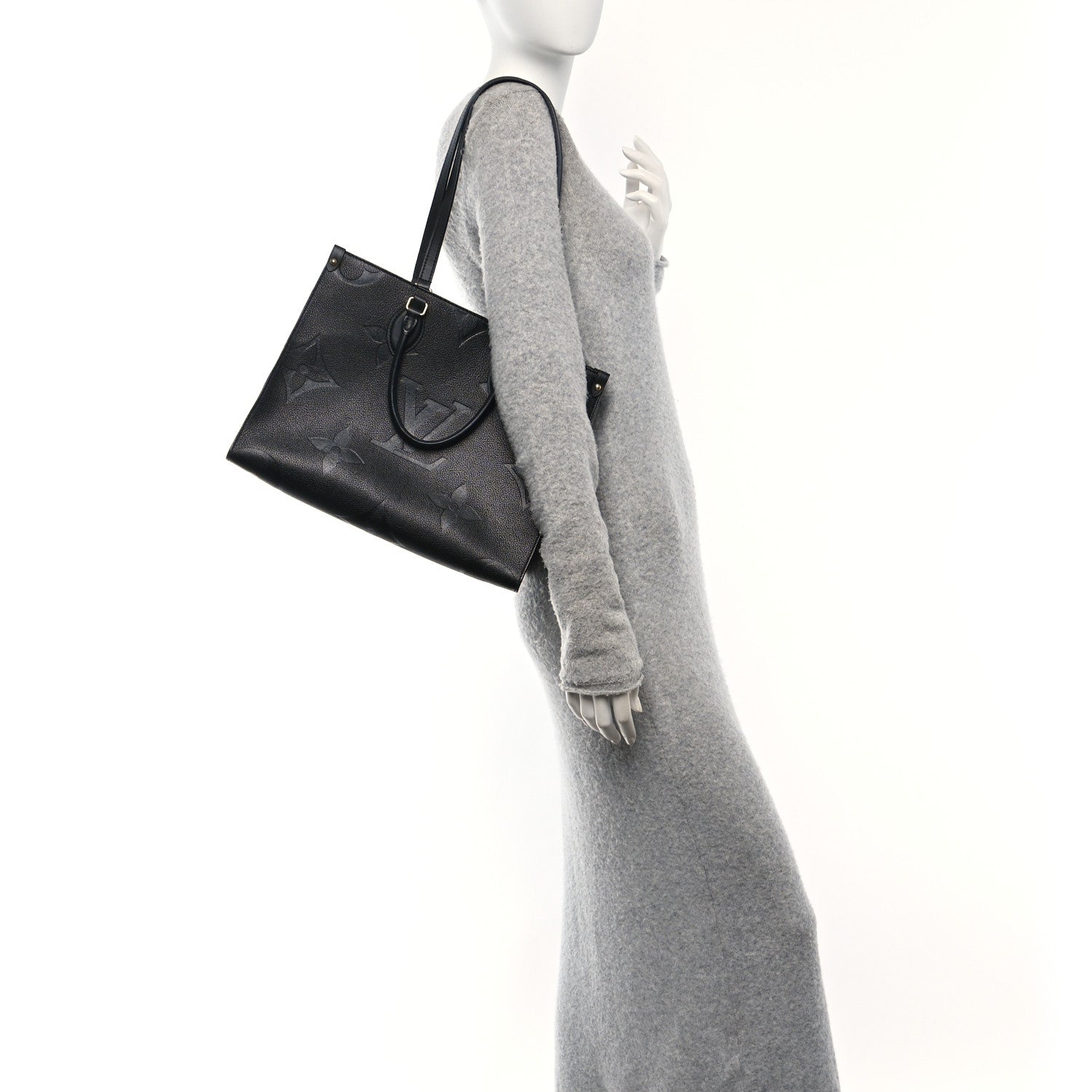 Empreinte Monogram Giant Onthego MM Black