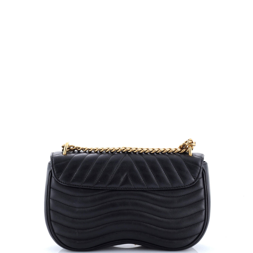 New Wave Chain Bag Quilted Leather MM
