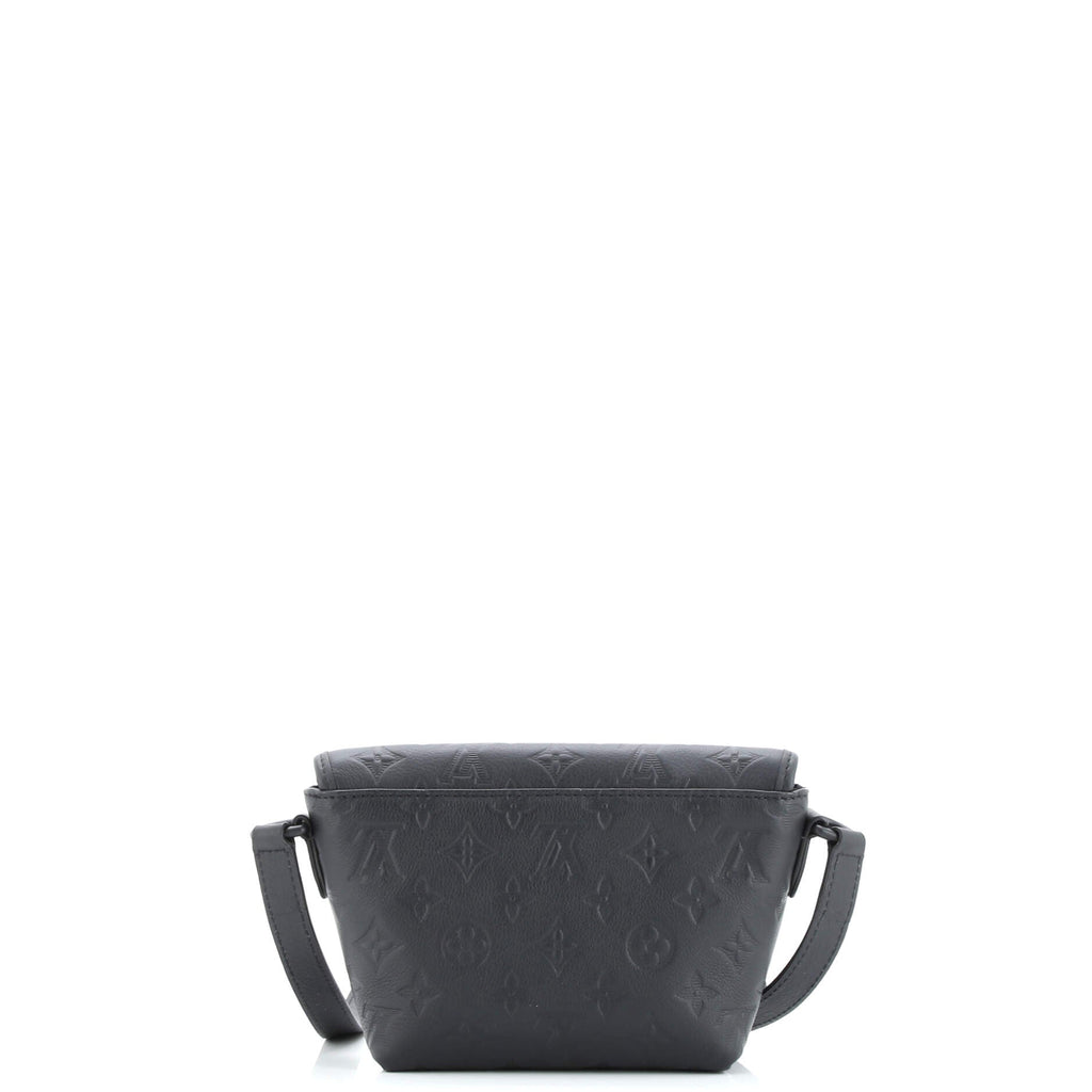 Pulse Wearable Wallet Monogram Shadow Leather