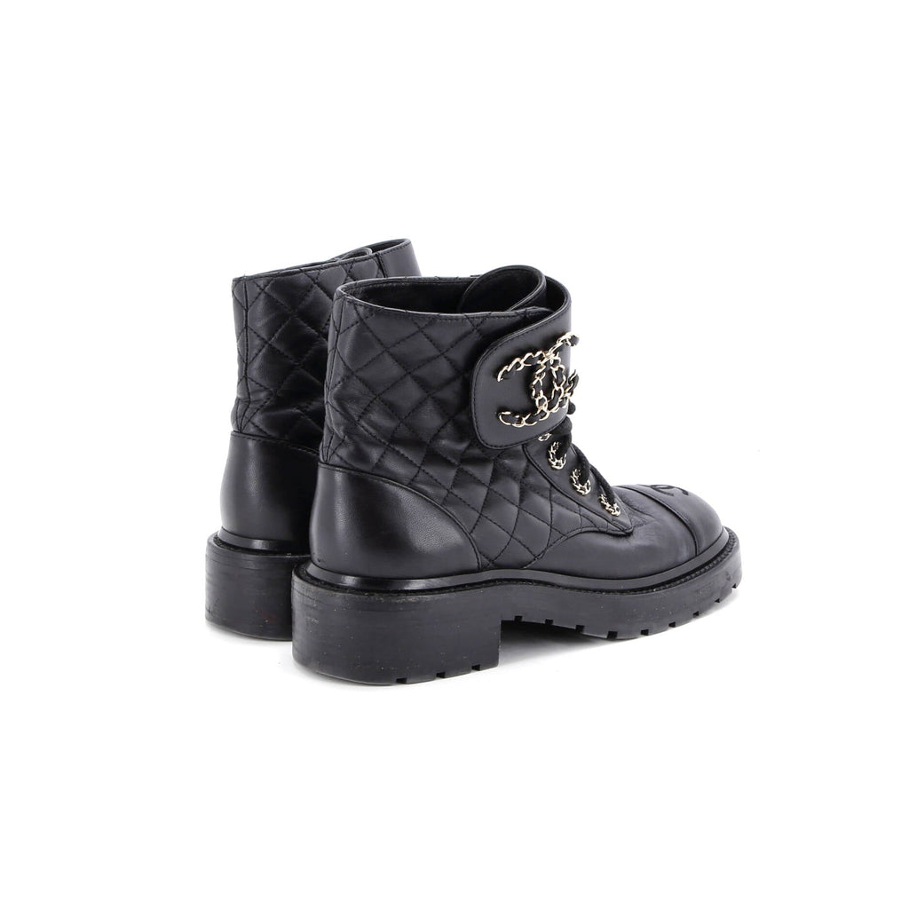 Women's Chain CC Cap Toe Lace Up Combat Boots Quilted Leather