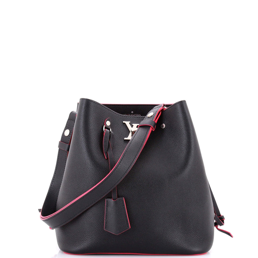 Lockme Bucket Bag Leather