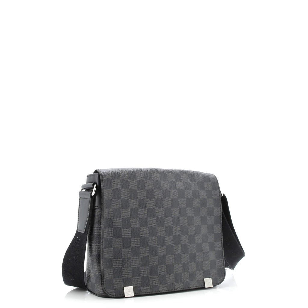 District NM Messenger Bag Damier Graphite PM