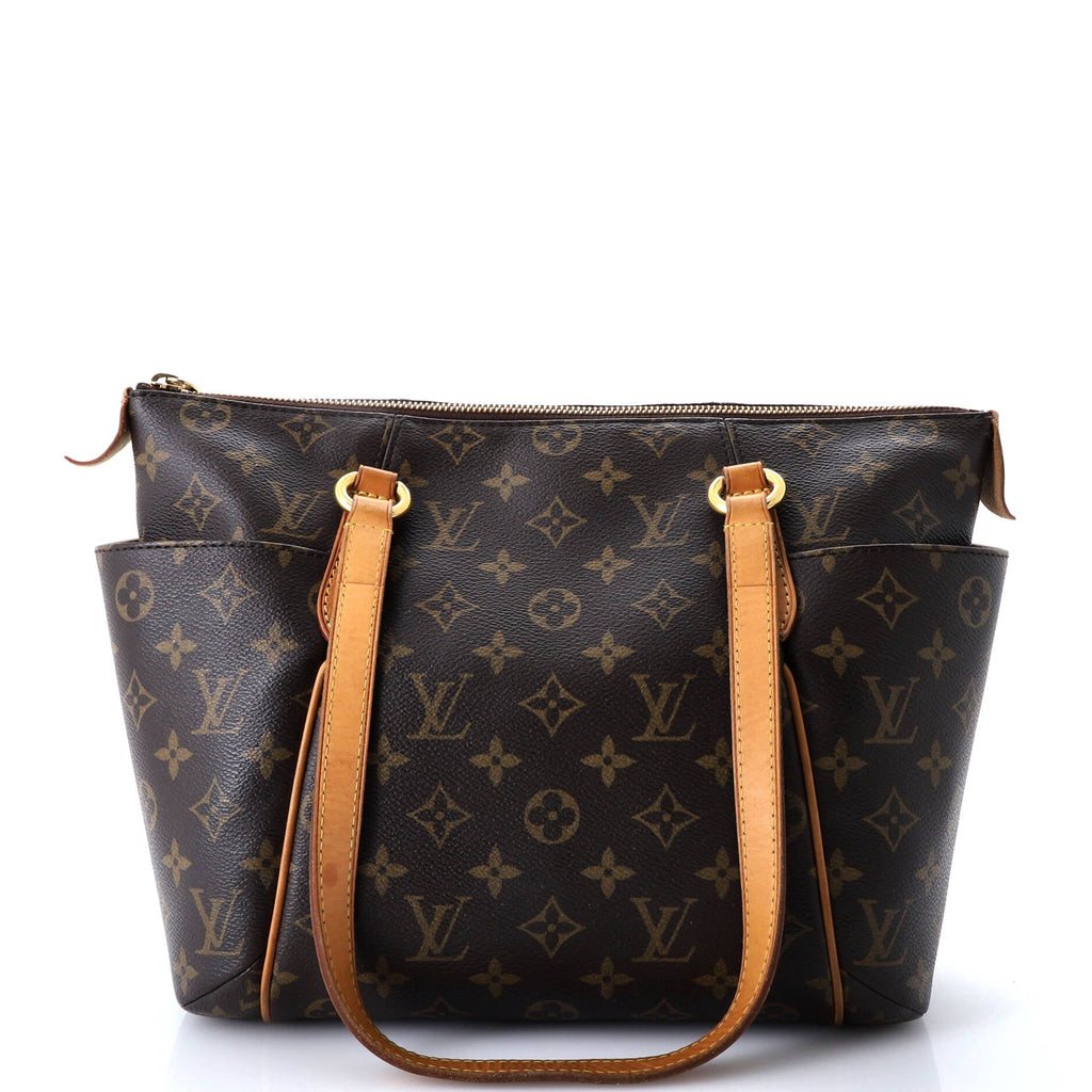 Totally Handbag Monogram Canvas PM