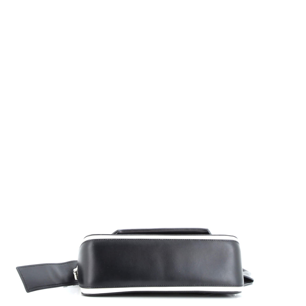 Manuelle Shoulder Bag City Calf Medium