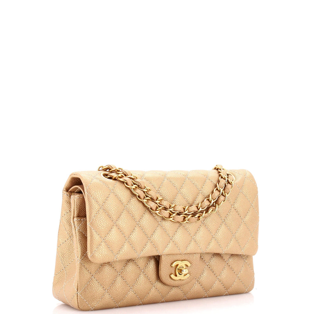 Classic Double Flap Bag Quilted Iridescent Caviar Medium