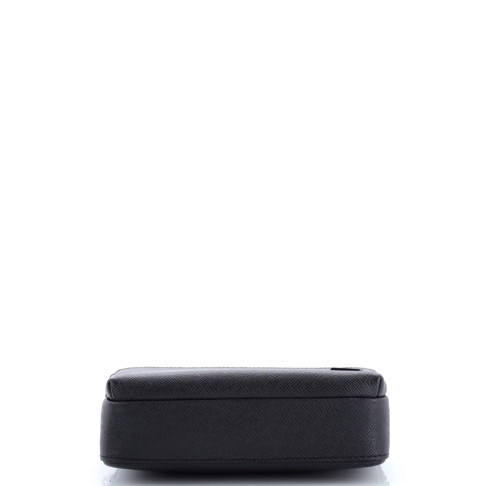 Avenue Messenger Taiga Leather