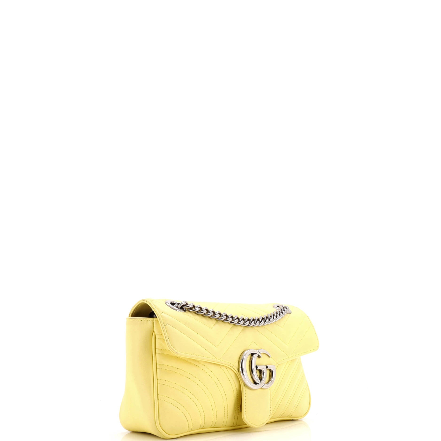 GG Marmont Flap Bag Matelasse Leather Medium