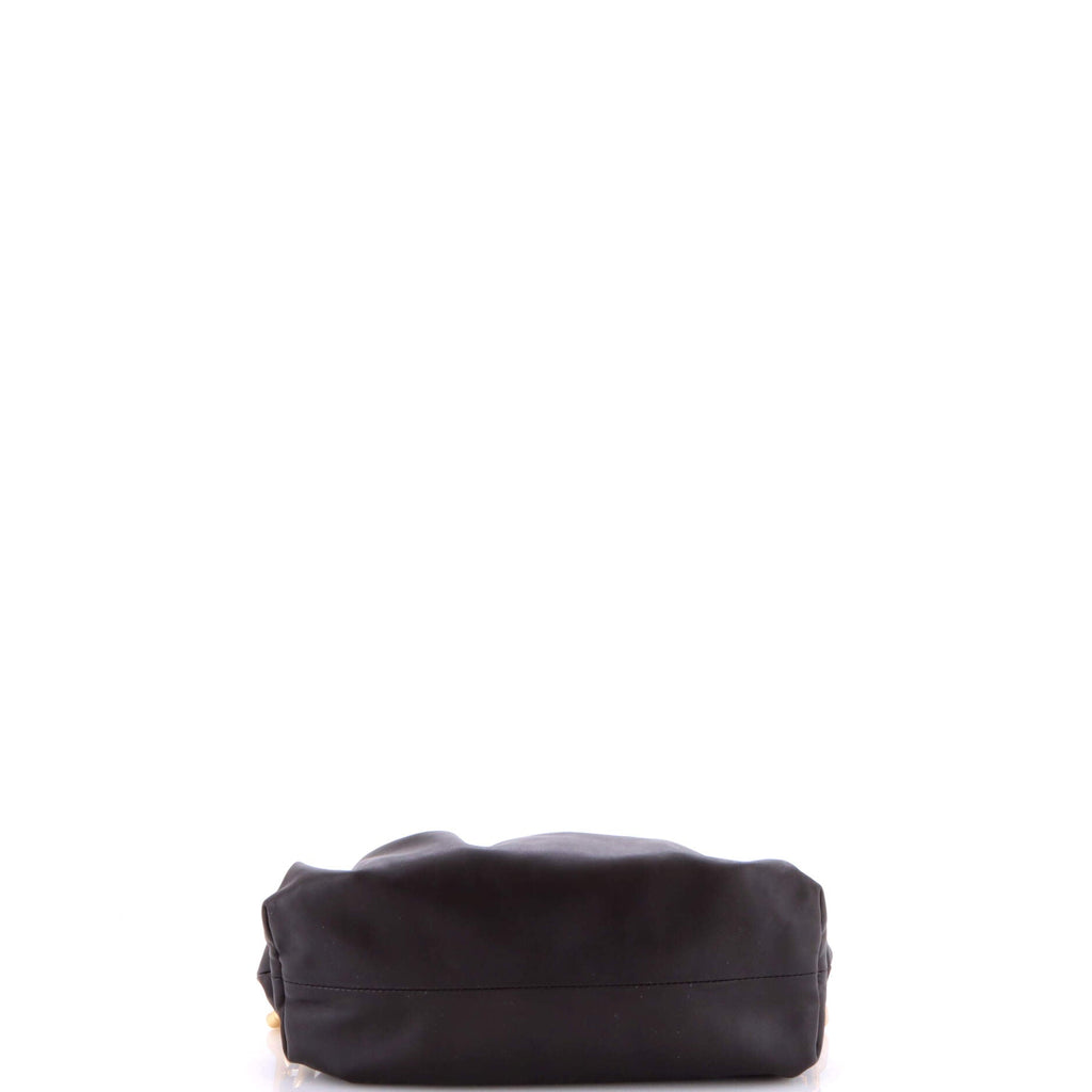 The Chain Pouch Leather