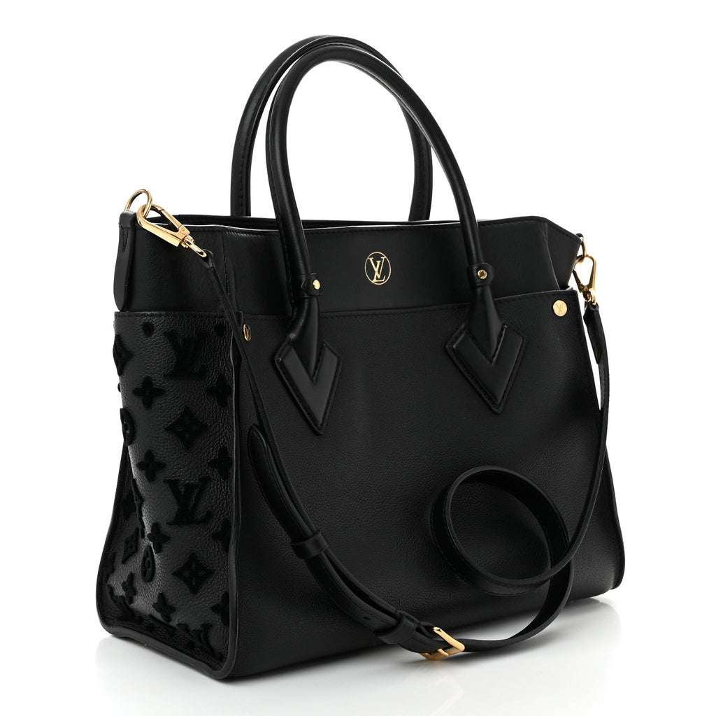Calfskin Monogram Tufting On My Side Black