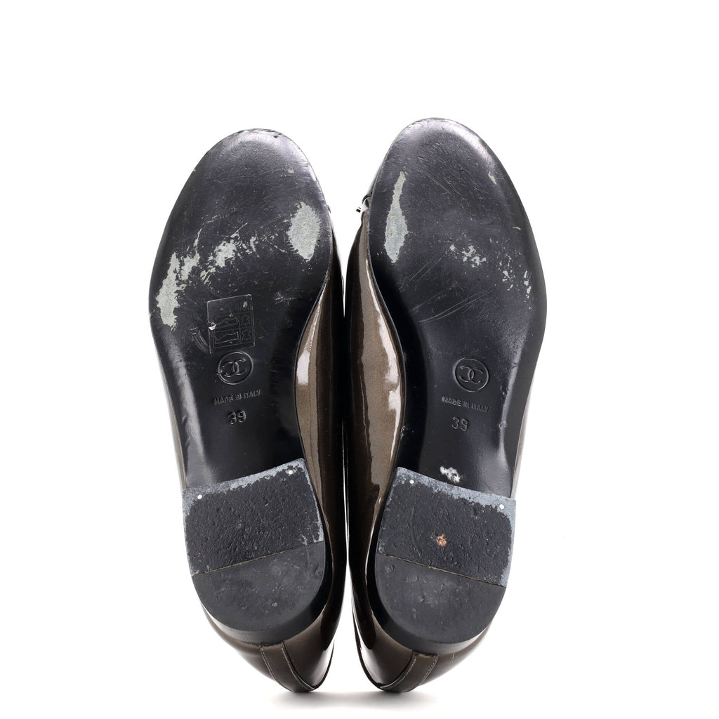 Women's CC Cap Toe Bow Ballerina Flats Patent