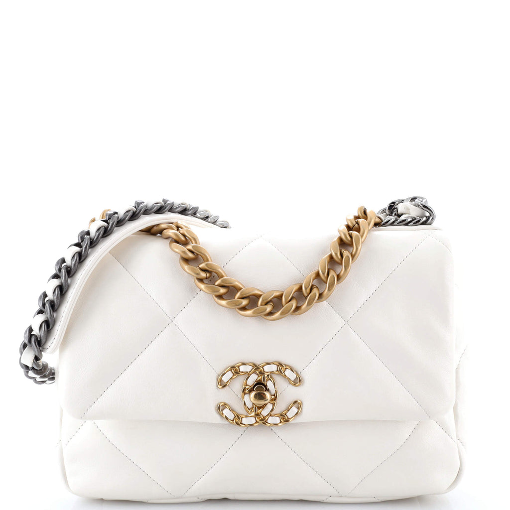 19 Flap Bag Quilted Leather Medium