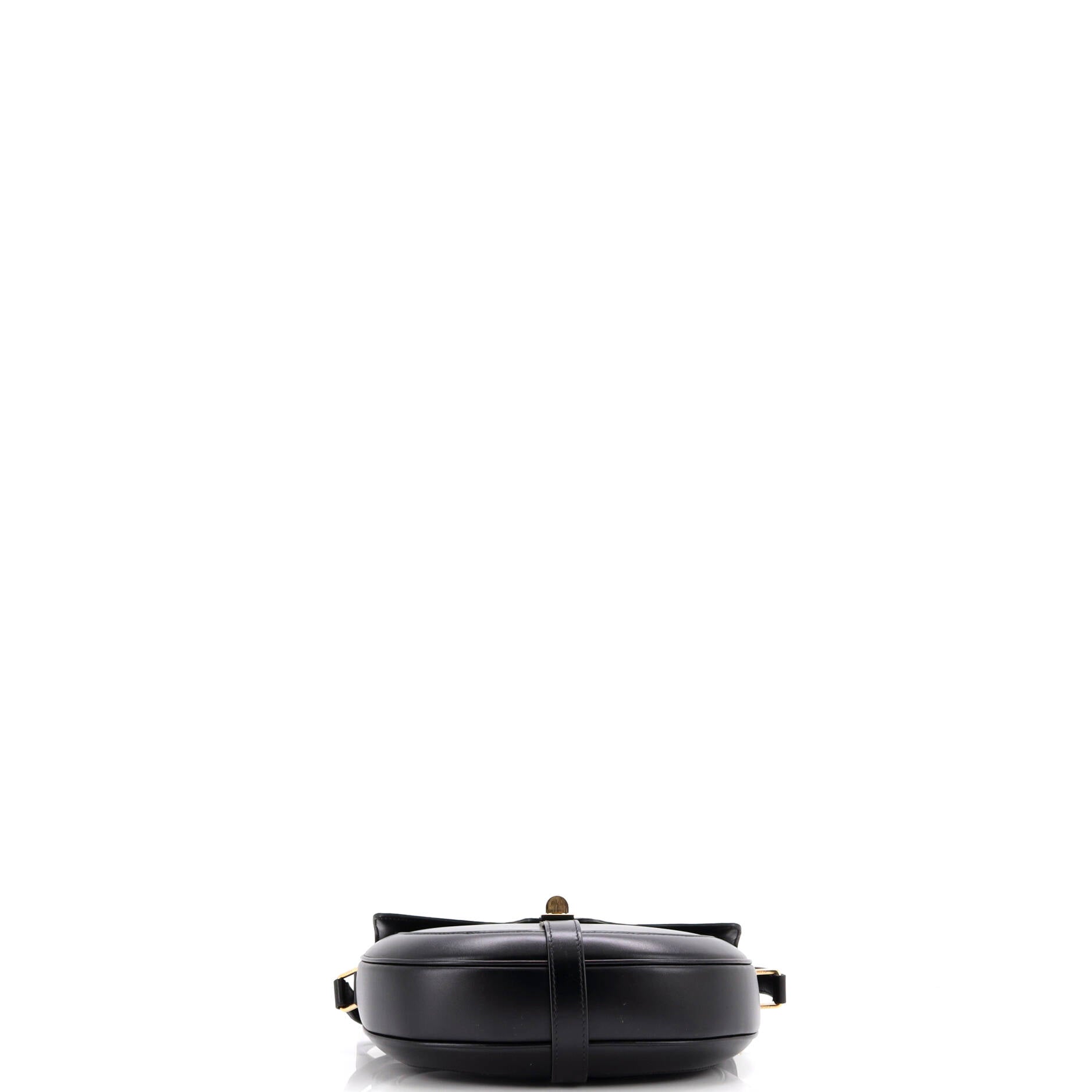 Besace 16 Bag Smooth Calfskin Medium