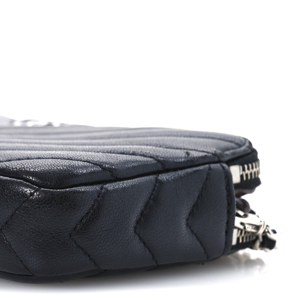 Lambskin Chevron Quilted Small Clutch With Chain Black
