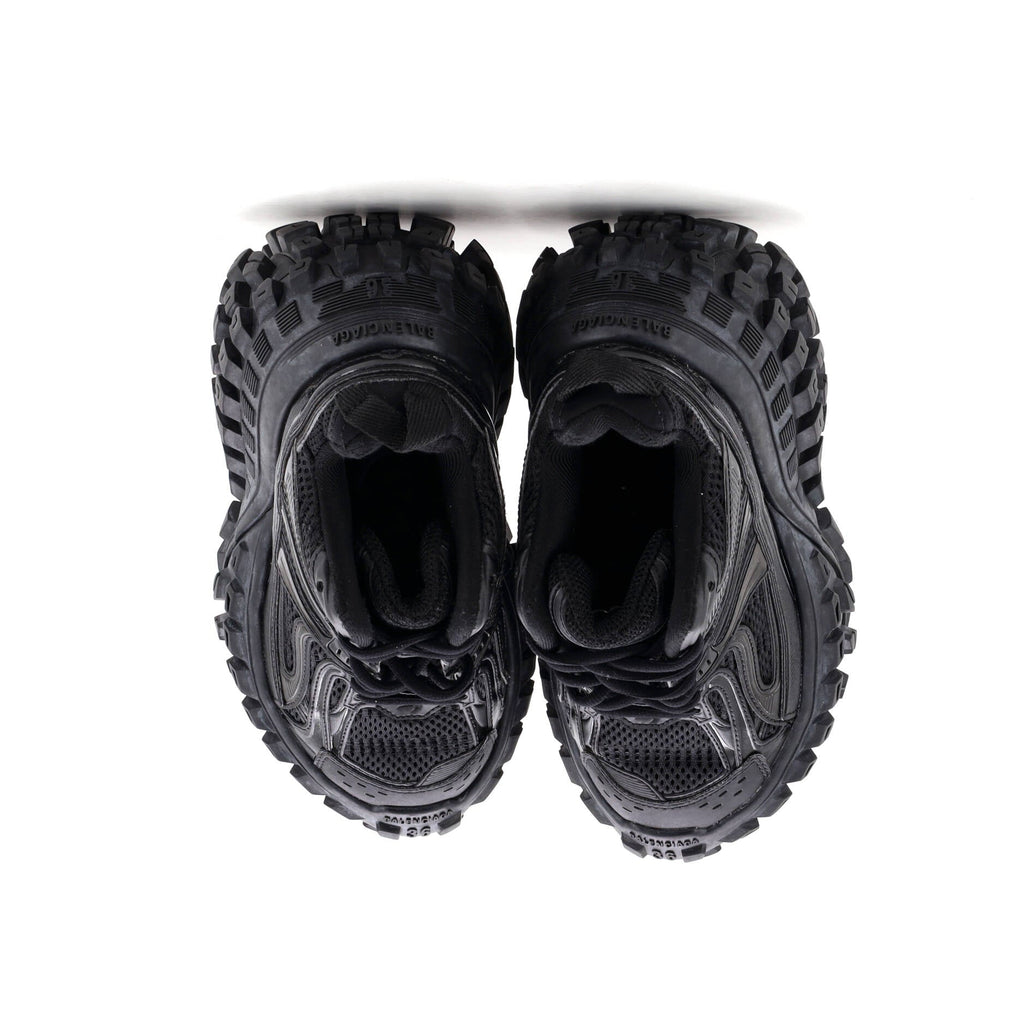 Defender Sneakers Nylon and Mesh