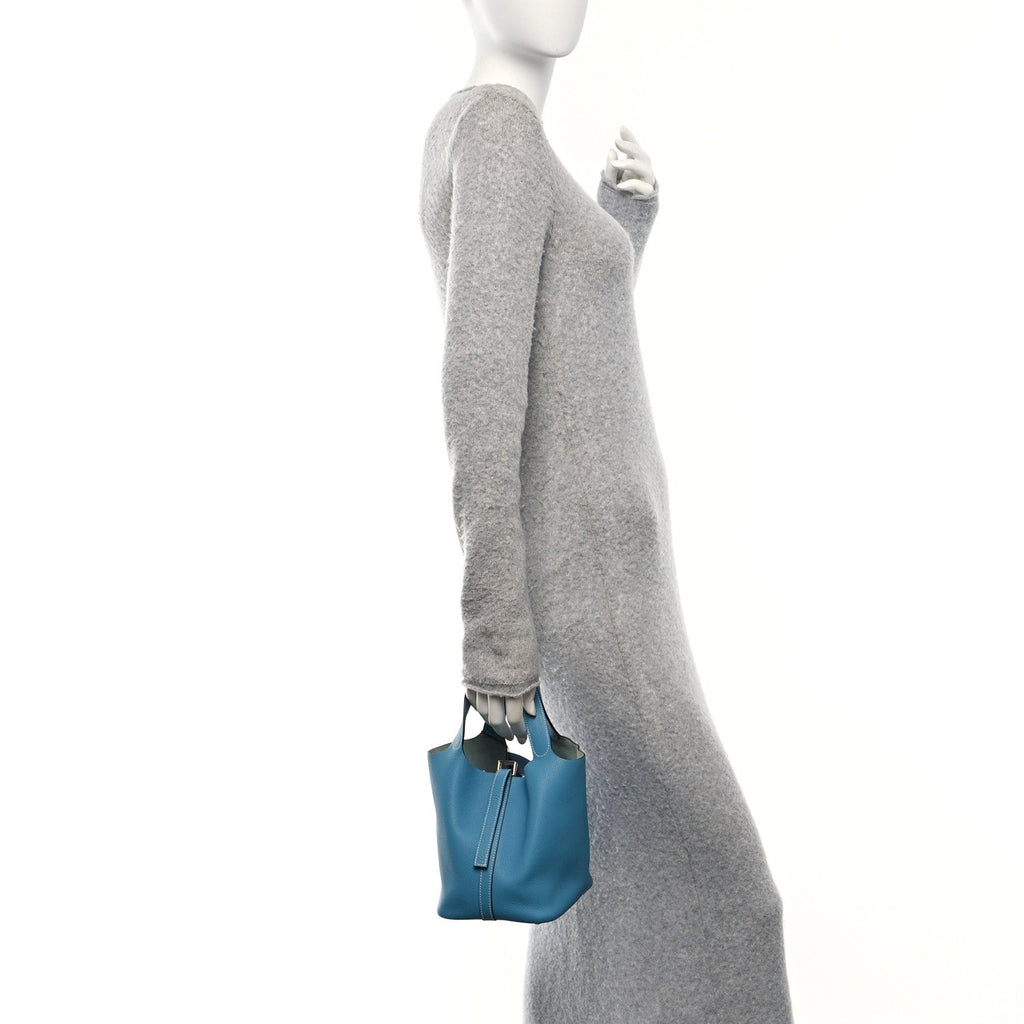 Taurillon Clemence Picotin Lock 18 PM Blue Jean