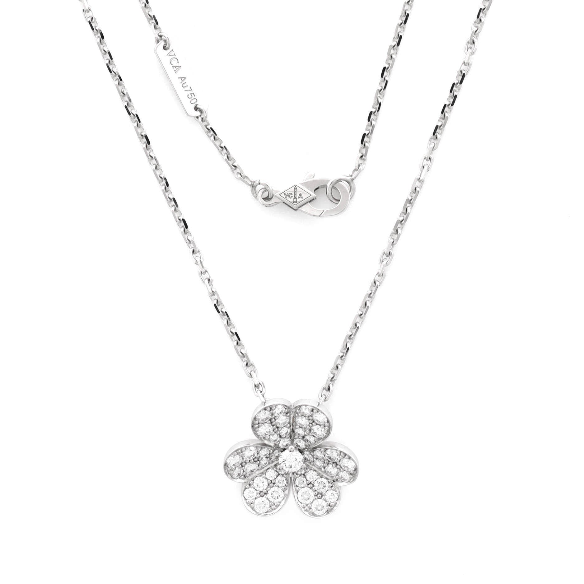 Frivole Pendant Necklace 18K White Gold with Pave Diamonds Small