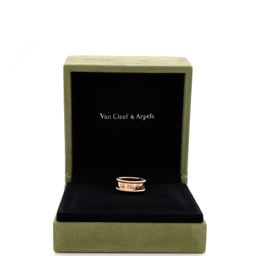 Perlee Signature Ring 18K Rose Gold