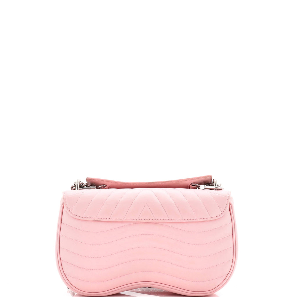 New Wave Chain Bag Quilted Leather MM