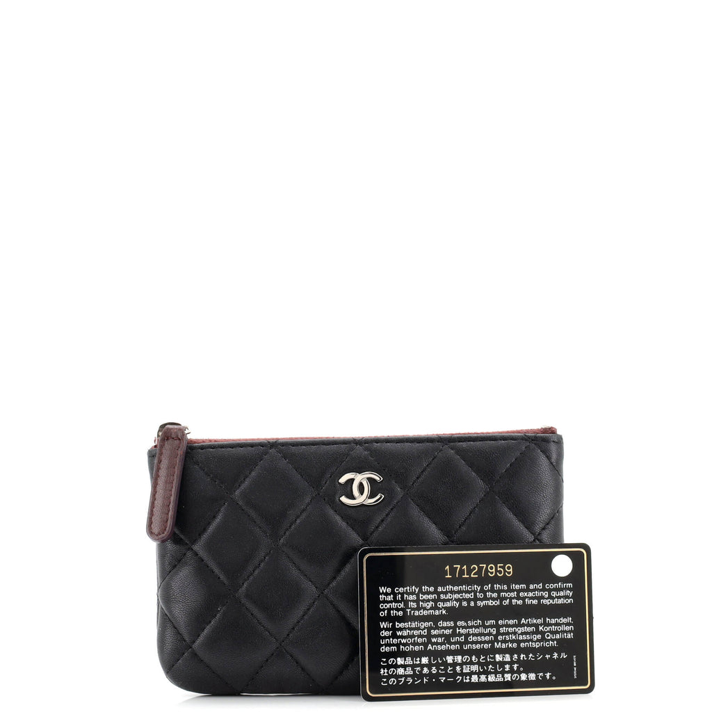 Classic O Case Pouch Quilted Lambskin Mini