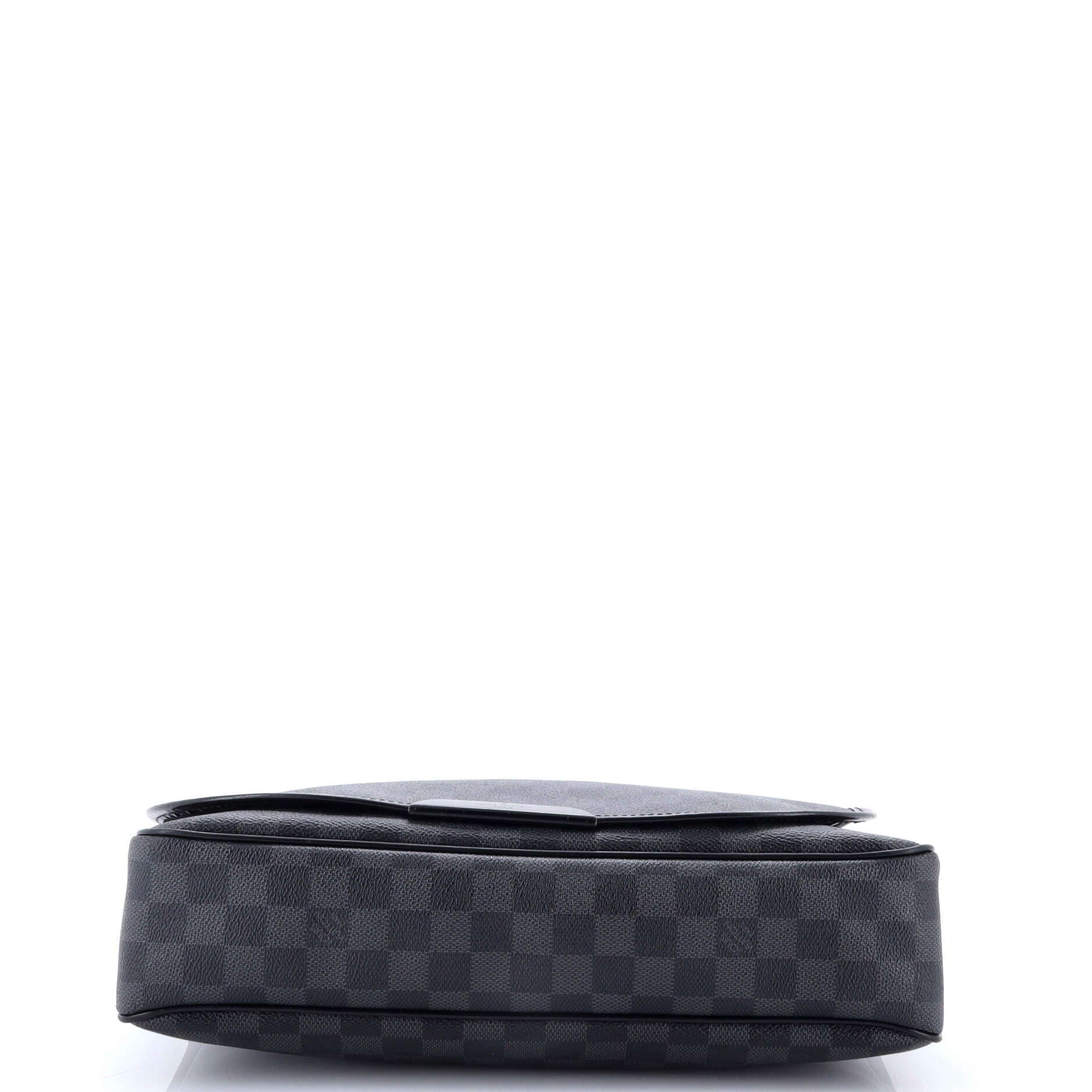 Daniel Messenger Bag Damier Graphite MM