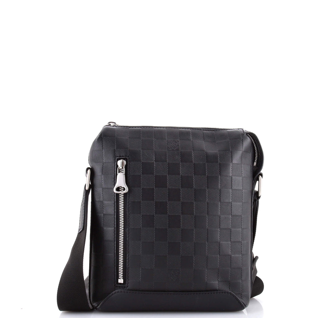 Discovery Messenger Bag Damier Infini Leather BB