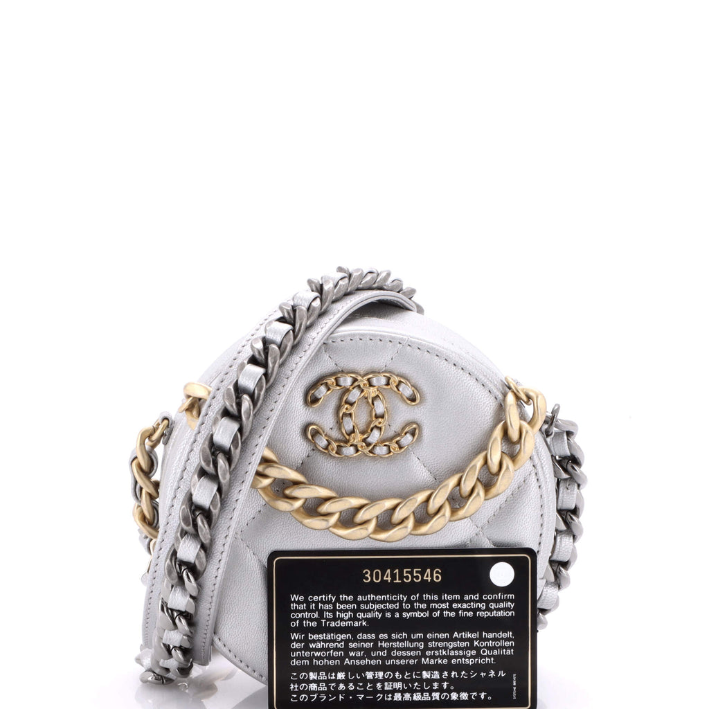 19 Round Clutch with Chain Quilted Leather